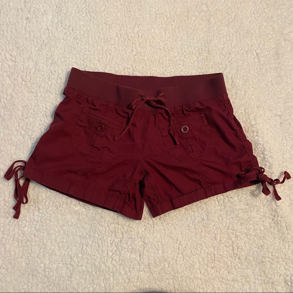 Rue21 Maroon Tie Shorts Size Small